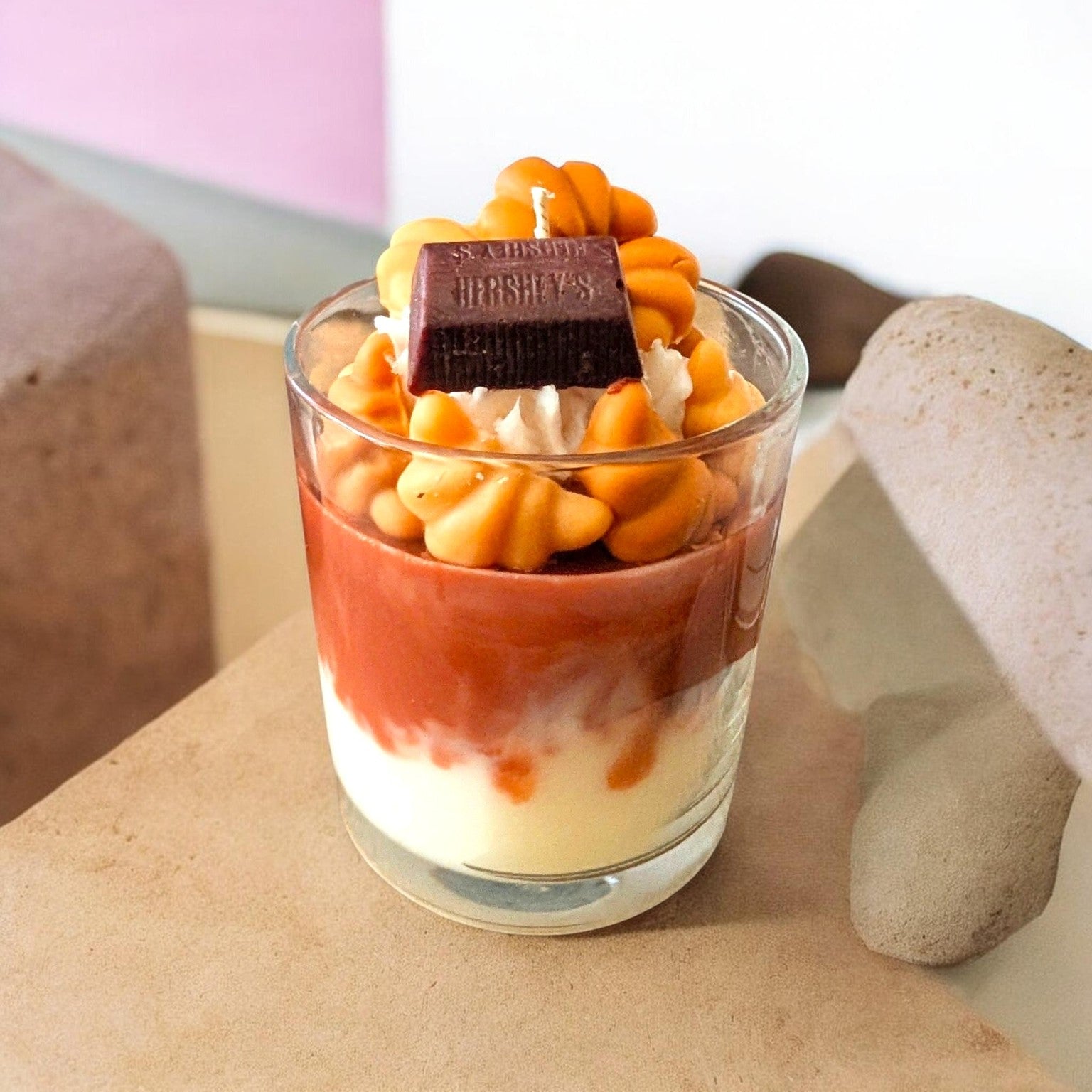 Honey Pain AU Chocolat dessert candle