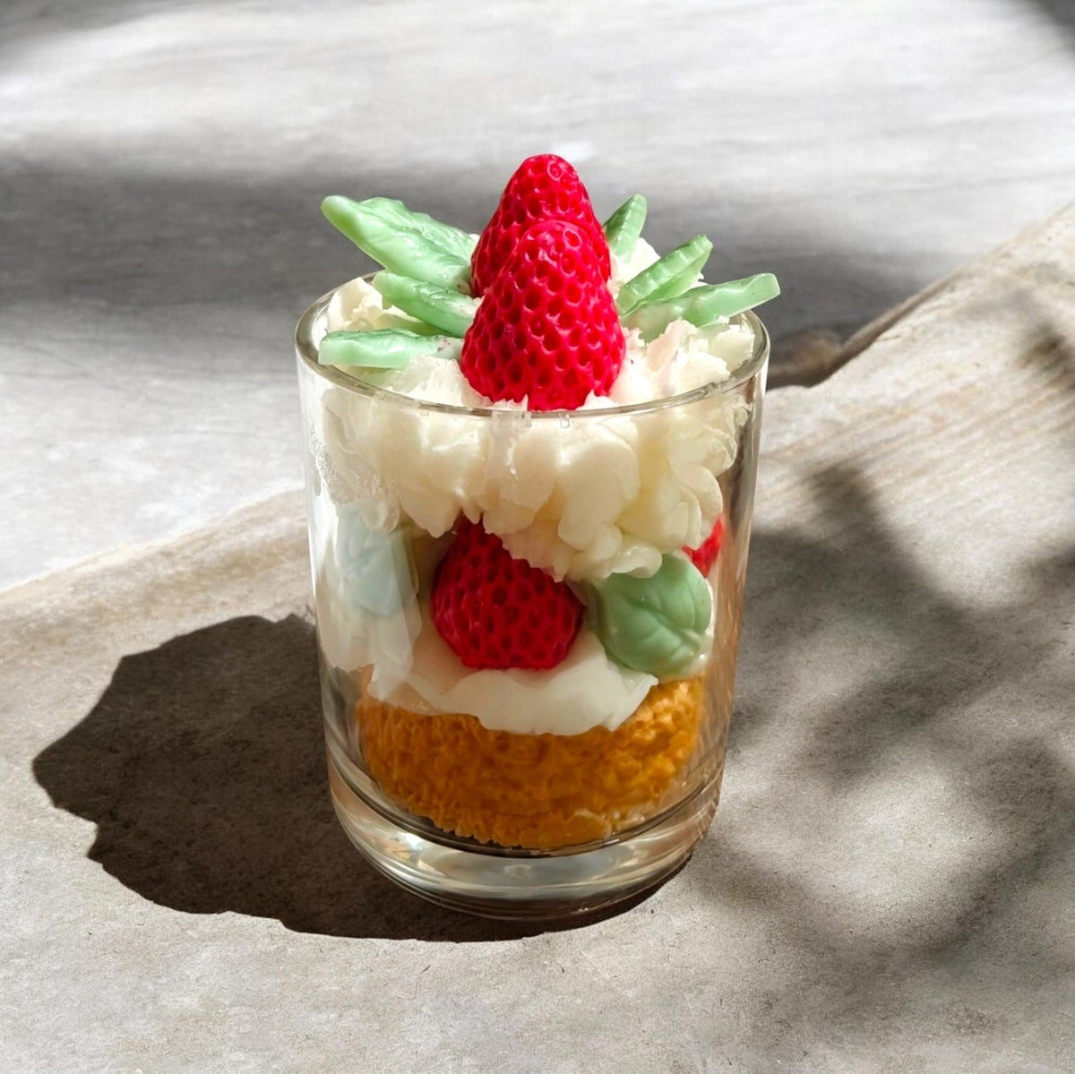 Strawberry Basil Spritzer dessert candle